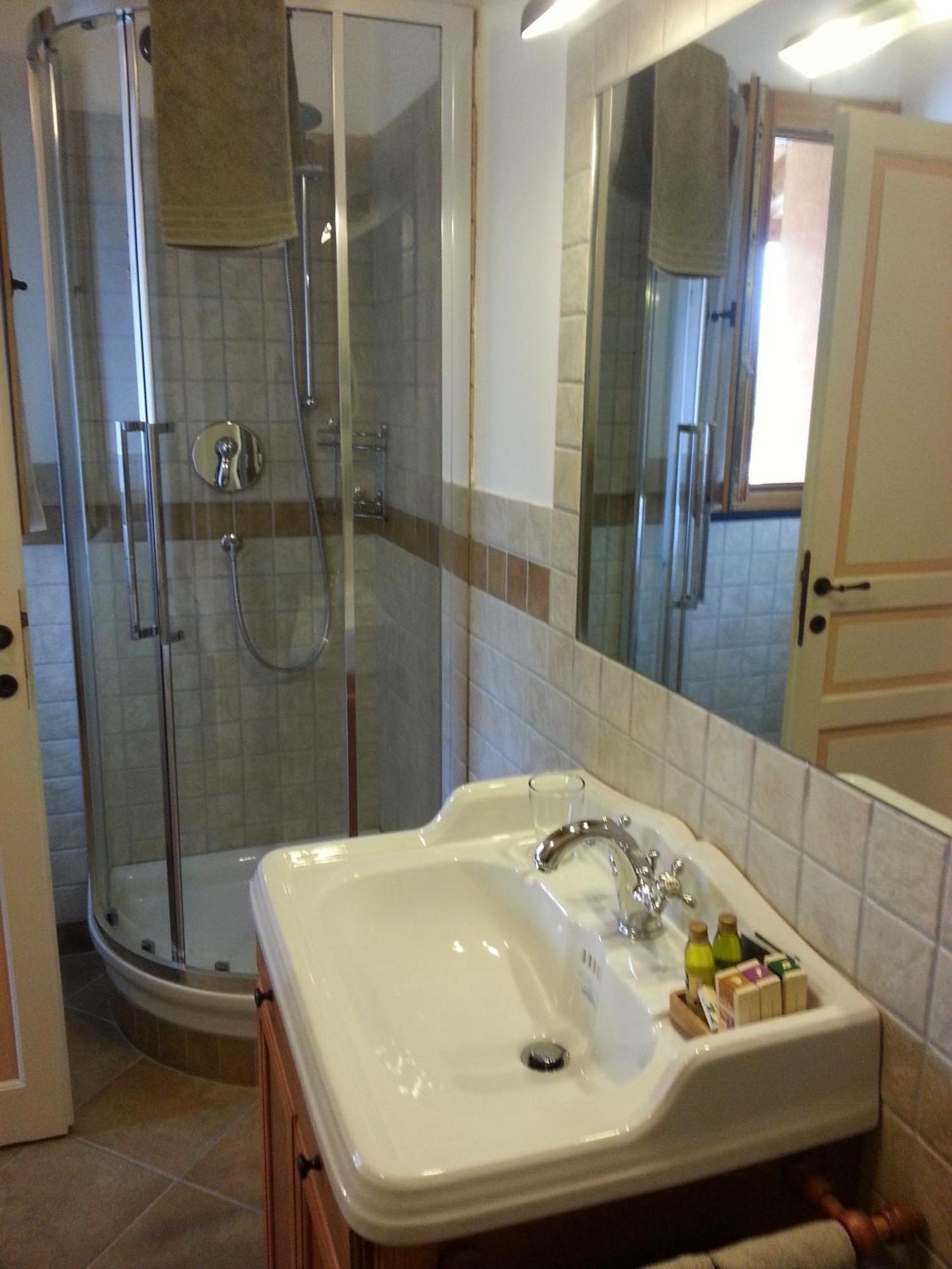 La Locanda Di San Biagio Bolzaneto Zimmer foto