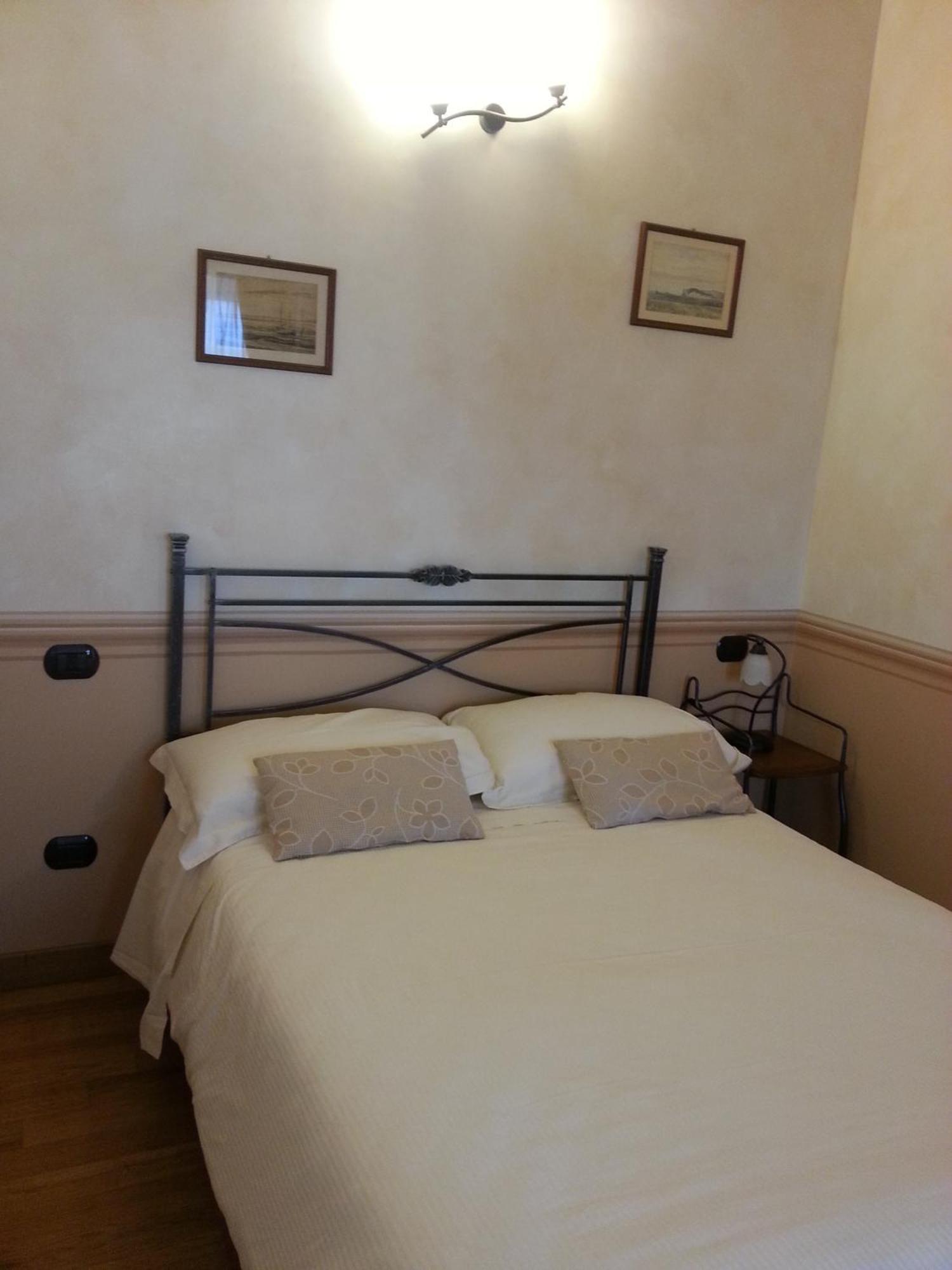 La Locanda Di San Biagio Bolzaneto Zimmer foto
