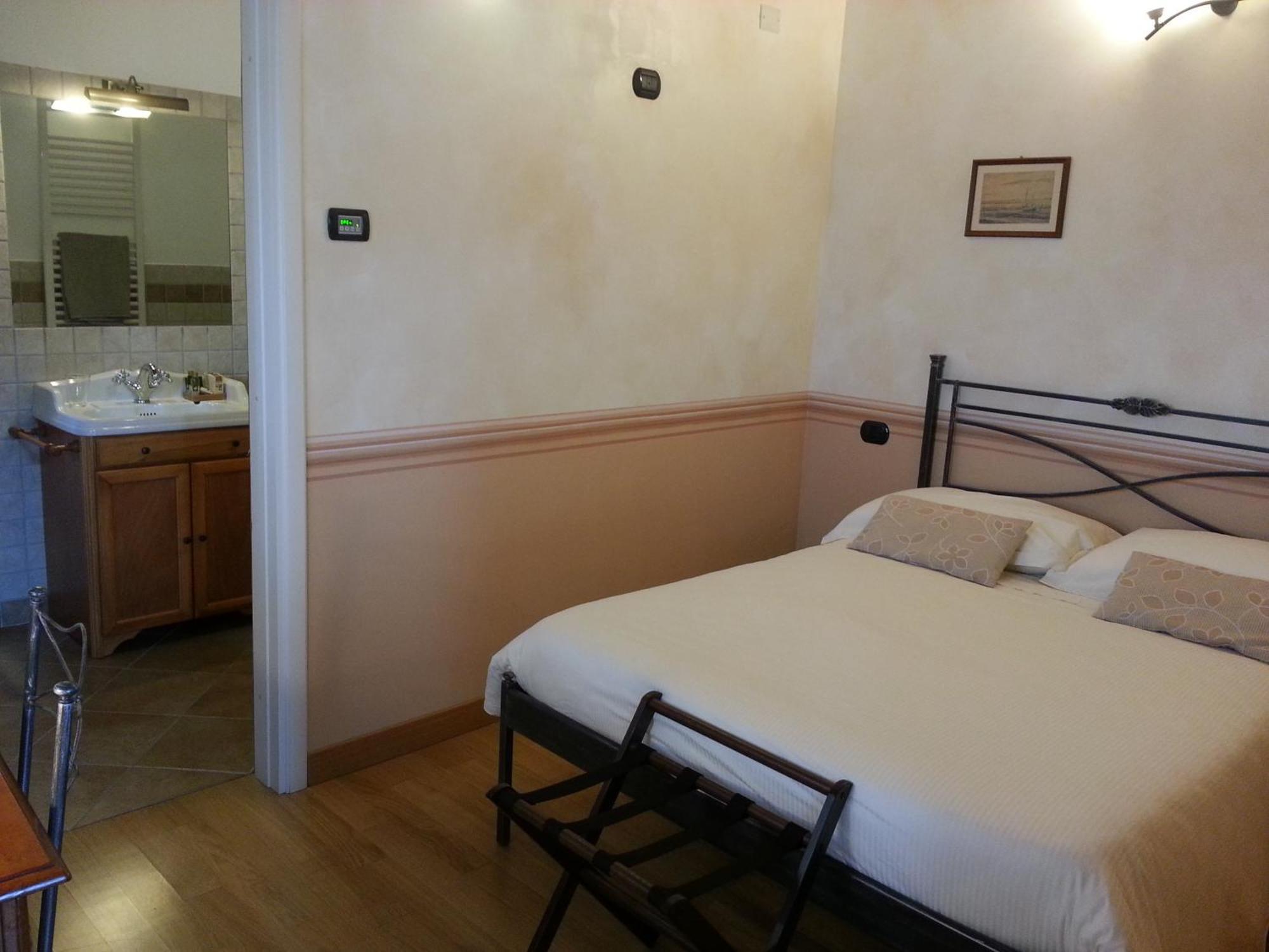 La Locanda Di San Biagio Bolzaneto Zimmer foto